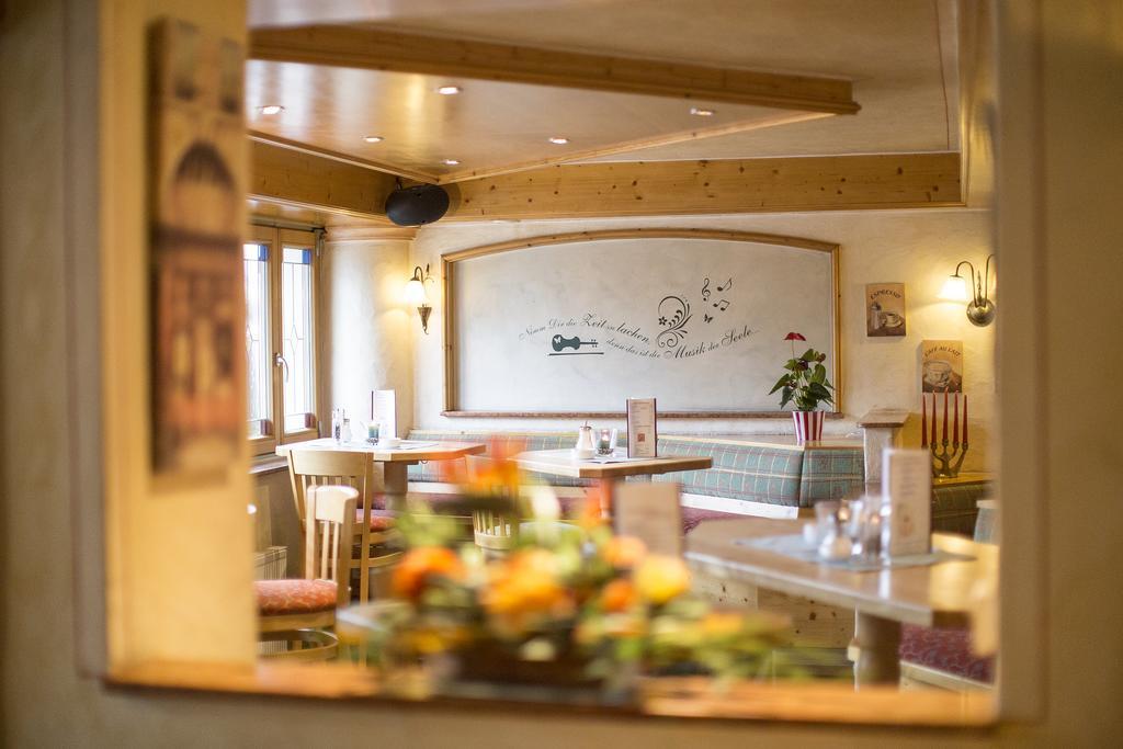 Wellnesshotel Buergerstuben Вилинген Екстериор снимка