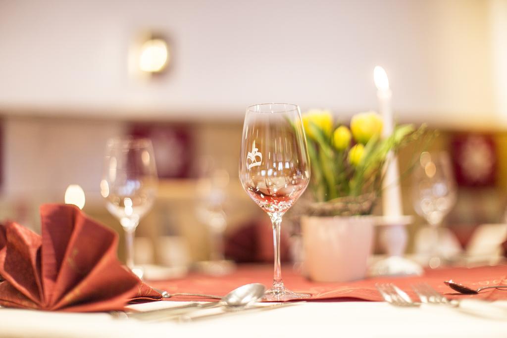 Wellnesshotel Buergerstuben Вилинген Екстериор снимка
