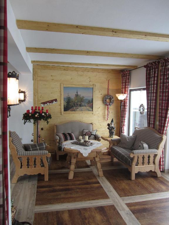 Wellnesshotel Buergerstuben Вилинген Екстериор снимка