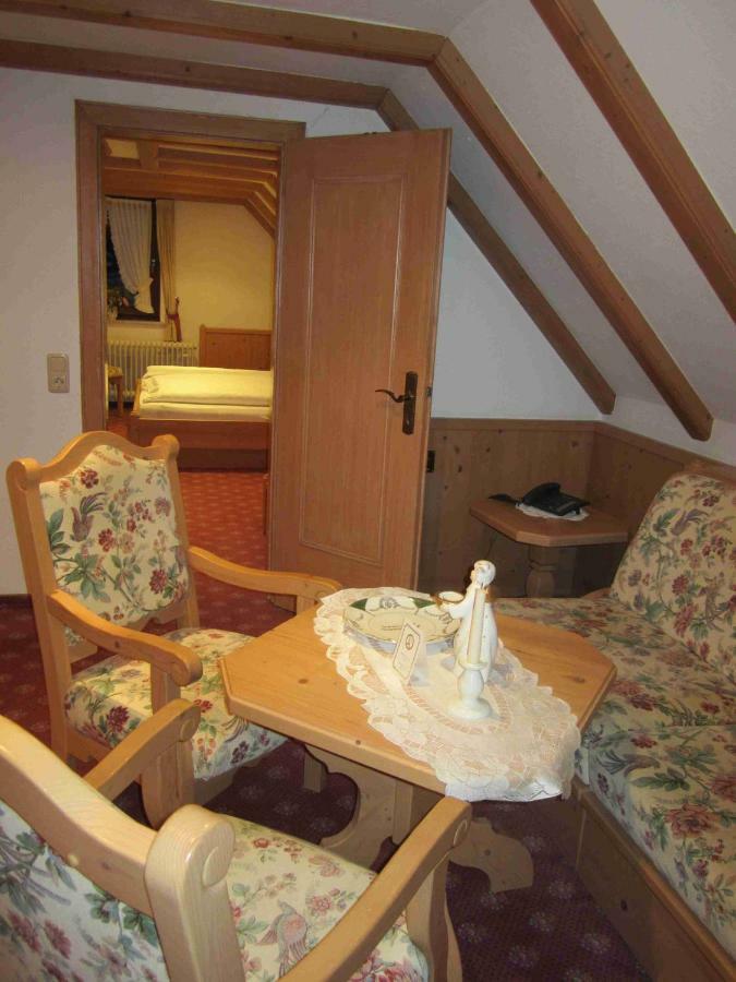 Wellnesshotel Buergerstuben Вилинген Екстериор снимка