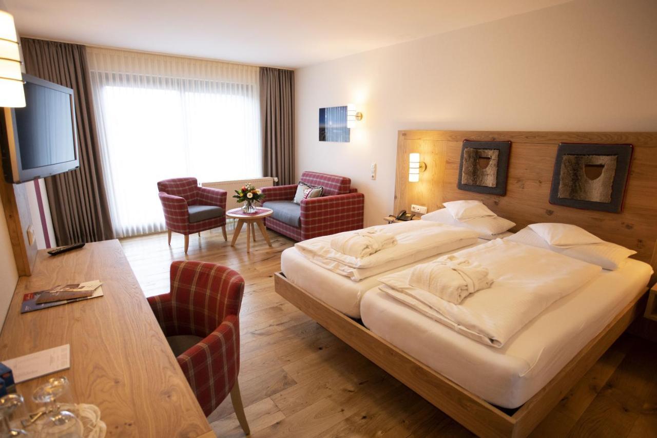 Wellnesshotel Buergerstuben Вилинген Екстериор снимка
